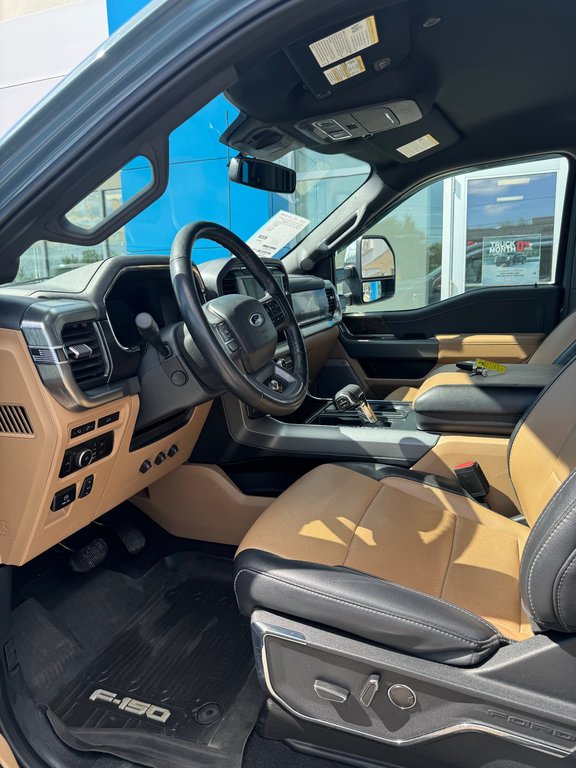 Ford F-150Lariat  2023 à Sturgeon Falls, Ontario - 11 - w1024h768px