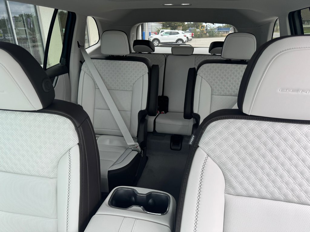 2026 GMC Acadia in Sturgeon Falls, Ontario - 12 - w1024h768px