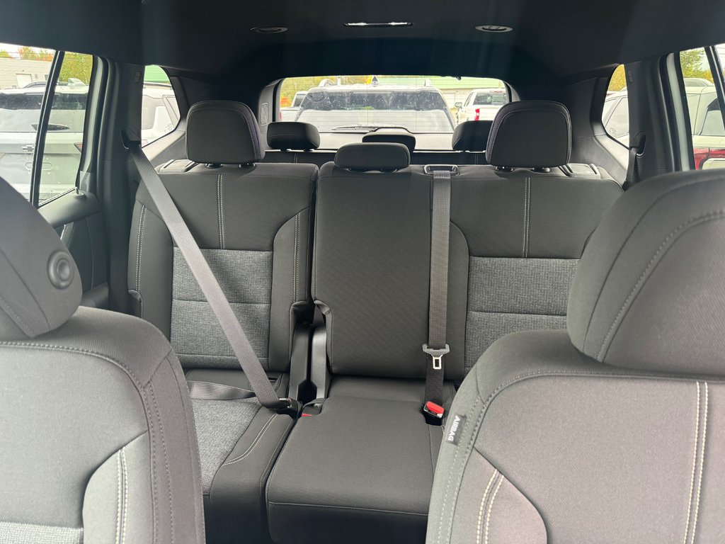 2026 GMC Acadia in Sturgeon Falls, Ontario - 12 - w1024h768px