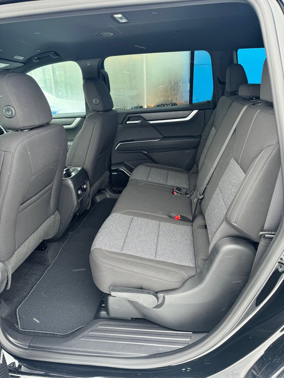 2026 GMC Acadia in Sturgeon Falls, Ontario - 9 - w1024h768px