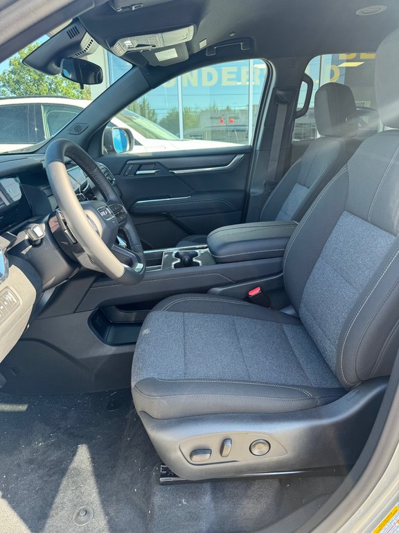 2027 GMC Acadia in Sturgeon Falls, Ontario - 10 - w1024h768px