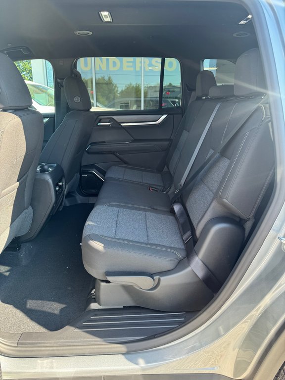 2027 GMC Acadia in Sturgeon Falls, Ontario - 8 - w1024h768px