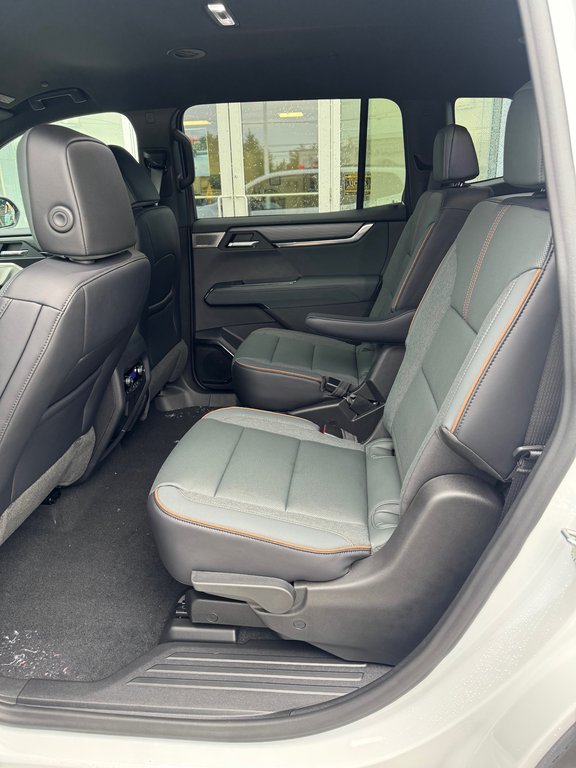 2027 GMC Acadia in Sturgeon Falls, Ontario - 8 - w1024h768px