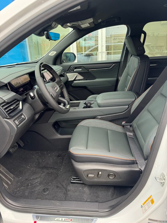 2027 GMC Acadia in Sturgeon Falls, Ontario - 10 - w1024h768px