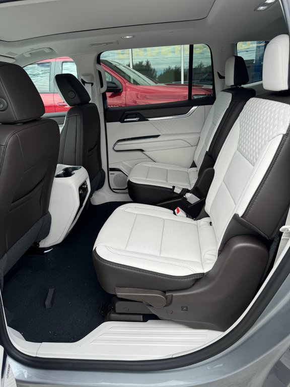 2027 GMC Acadia in Sturgeon Falls, Ontario - 9 - w1024h768px