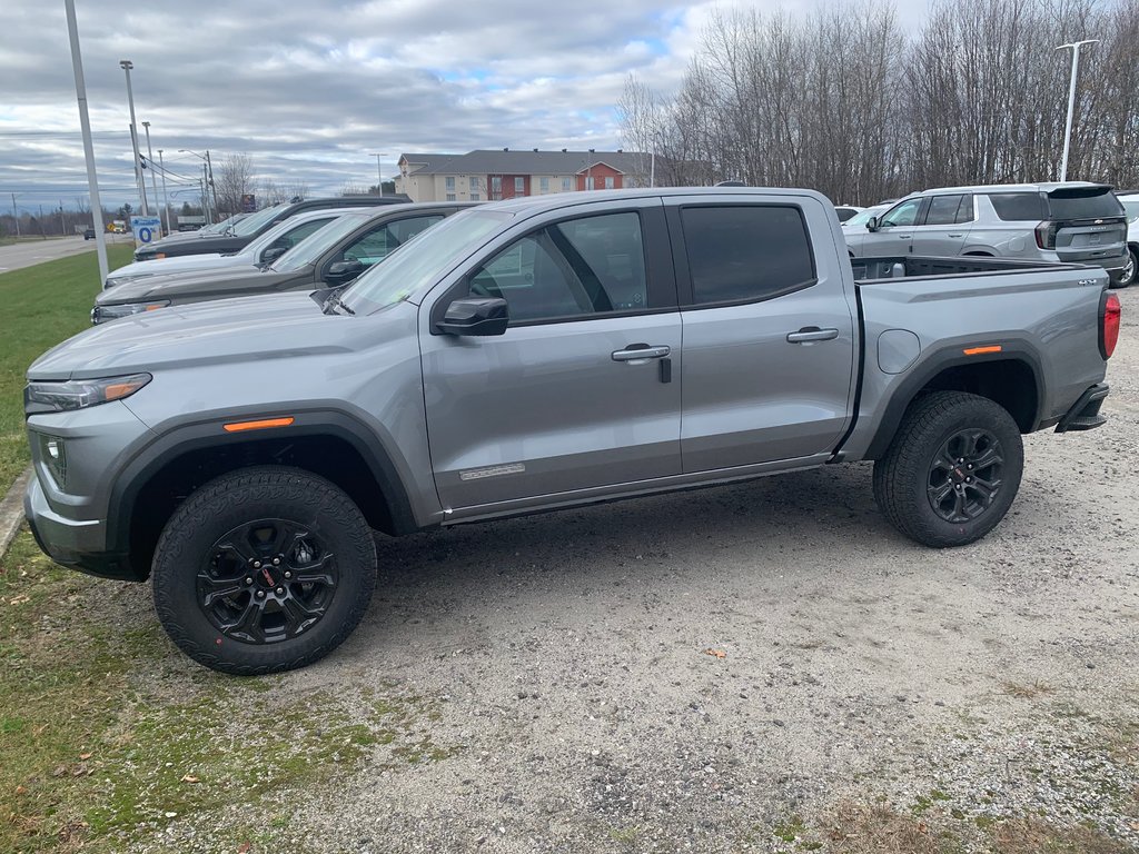 2024 GMC Canyon in Sturgeon Falls, Ontario - 2 - w1024h768px