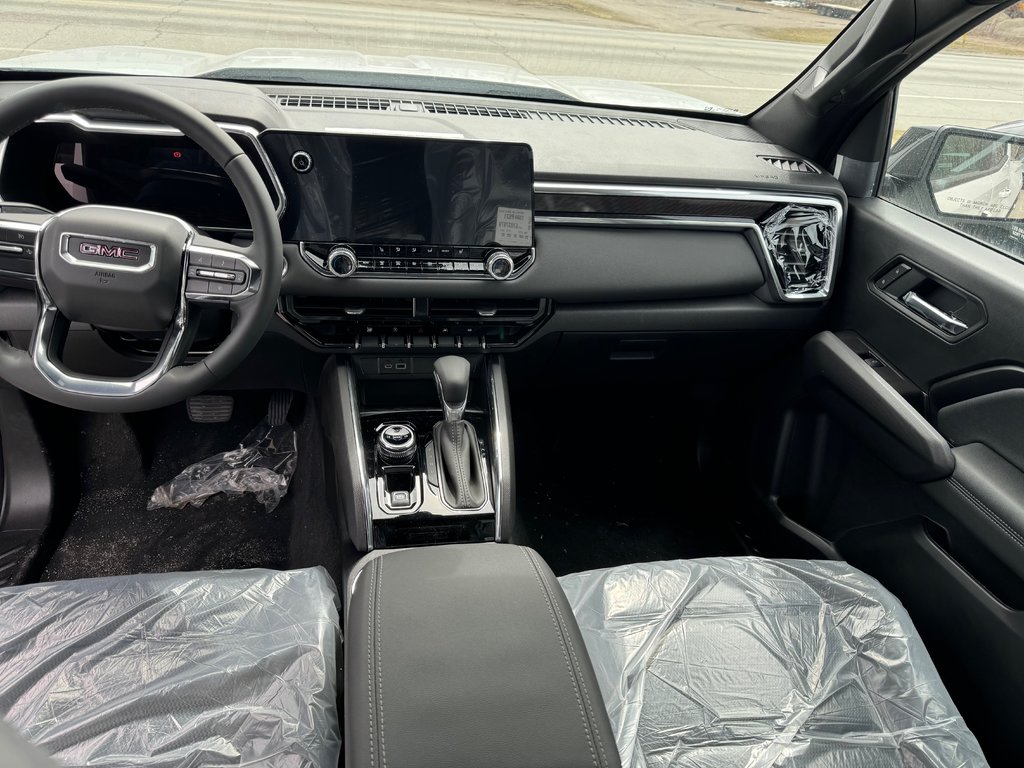 2025 GMC Canyon in Sturgeon Falls, Ontario - 8 - w1024h768px