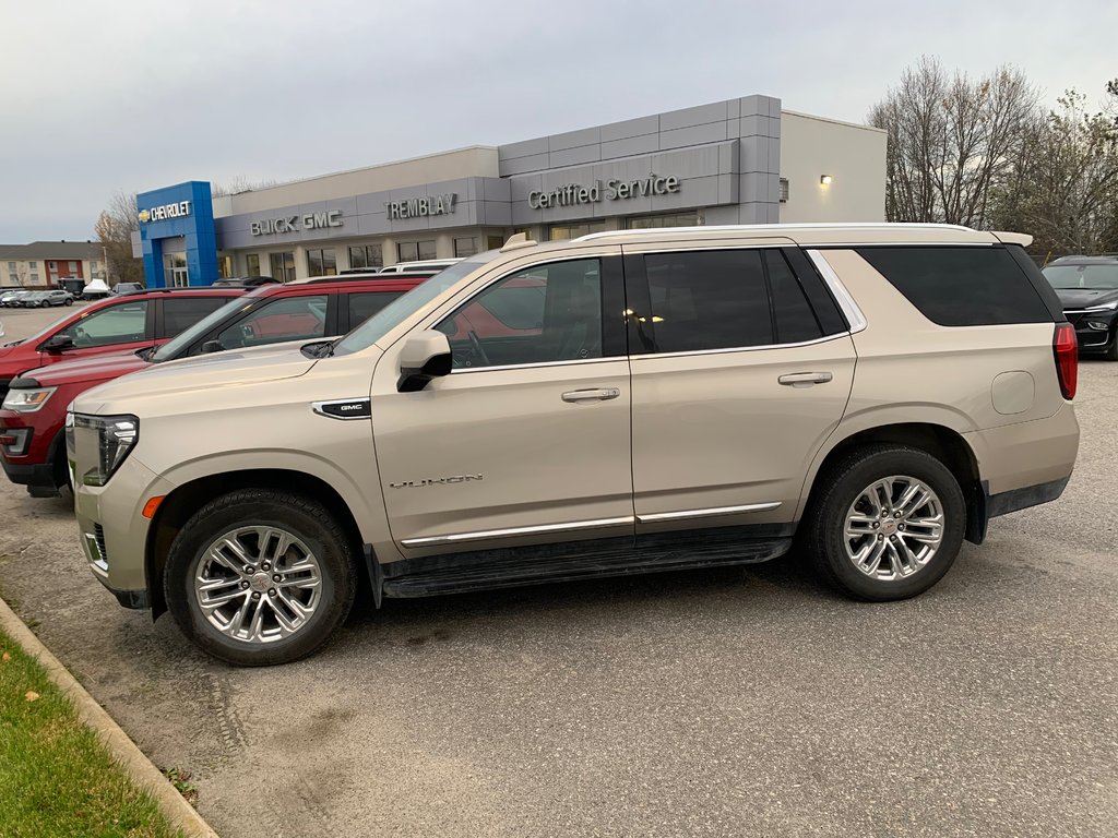 GMC Yukon 4WD SLT  2022 à Sturgeon Falls, Ontario - 1 - w1024h768px