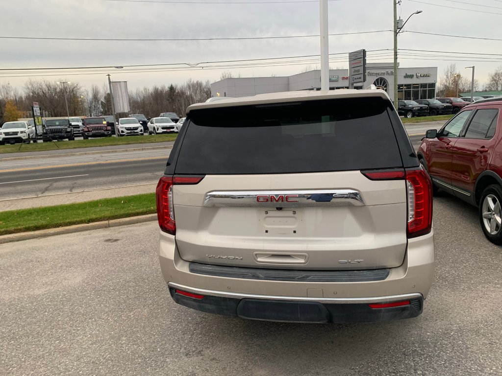 GMC Yukon 4WD SLT  2022 à Sturgeon Falls, Ontario - 2 - w1024h768px