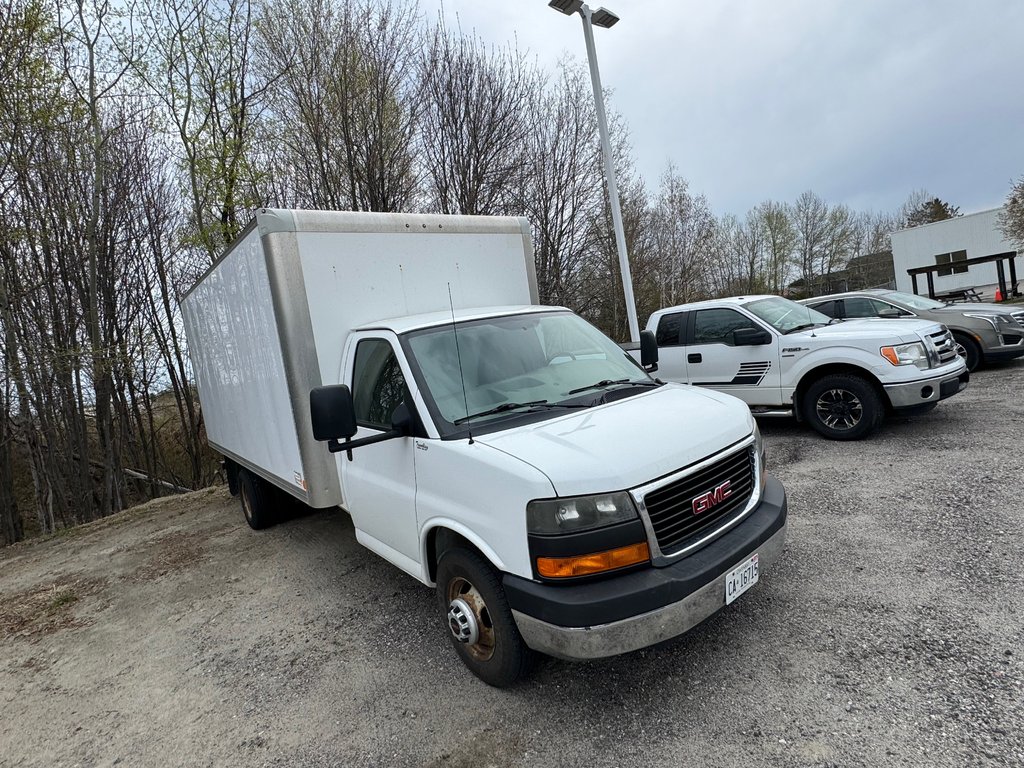 2013 GMC Savana Van in Sturgeon Falls, Ontario - 5 - w1024h768px