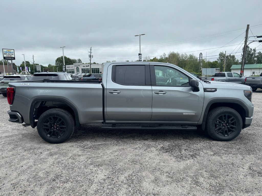 GMC SIERRA 1500 ELEVATION CREW 4WD  2025 à Sturgeon Falls, Ontario - 6 - w1024h768px