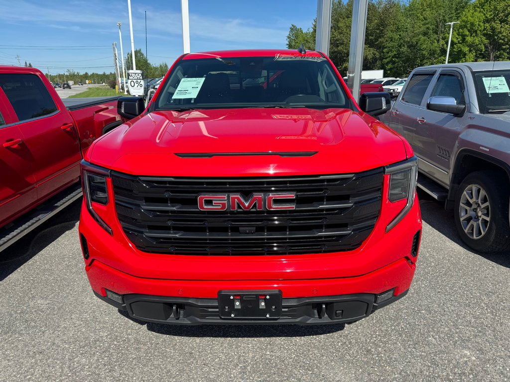 2025 GMC Sierra 1500 Elevation Crew 4WD in Sturgeon Falls, Ontario - 4 - w1024h768px