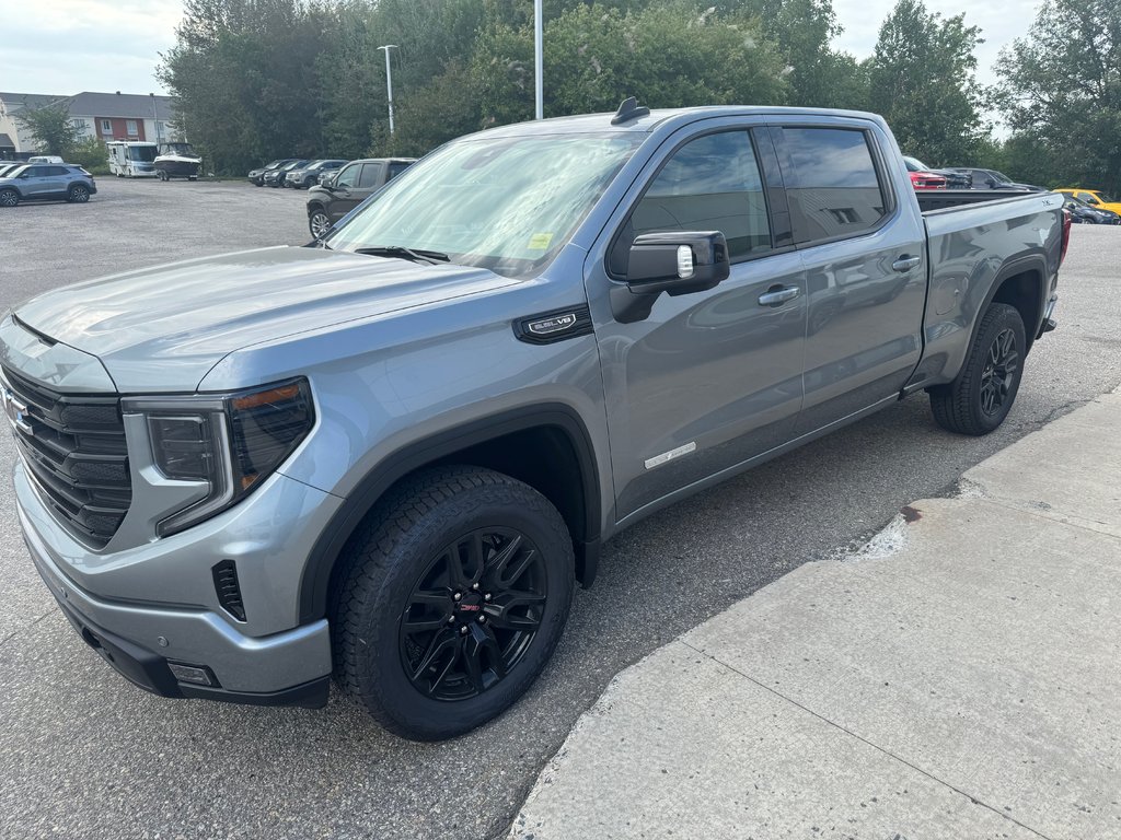 2026 GMC SIERRA 1500 ELEVATION CREW 4WD in Sturgeon Falls, Ontario - 1 - w1024h768px