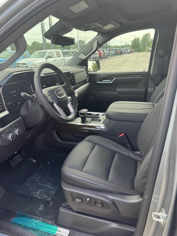 2026 GMC SIERRA 1500 ELEVATION CREW 4WD in Sturgeon Falls, Ontario - 11 - w1024h768px