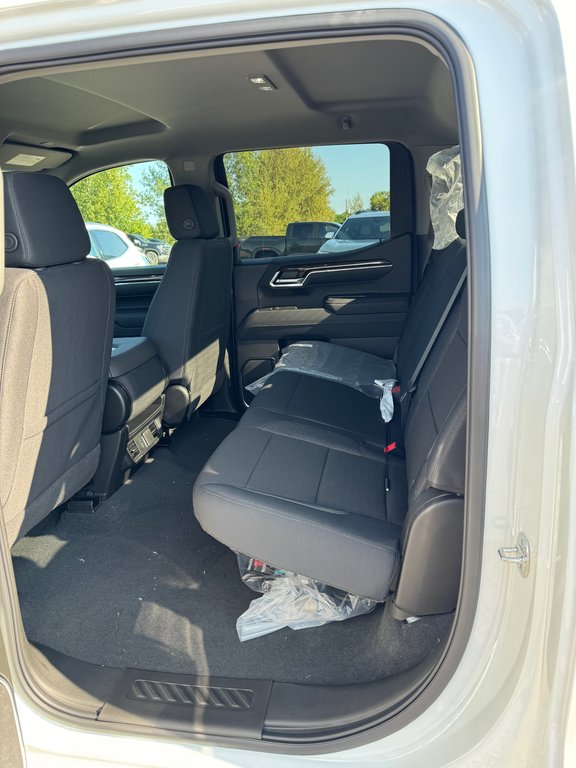 2026 GMC SIERRA 1500 SLE CREW CAB 4WD in Sturgeon Falls, Ontario - 9 - w1024h768px