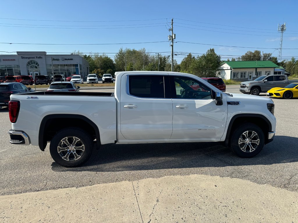 2026 GMC SIERRA 1500 SLE CREW CAB 4WD in Sturgeon Falls, Ontario - 6 - w1024h768px