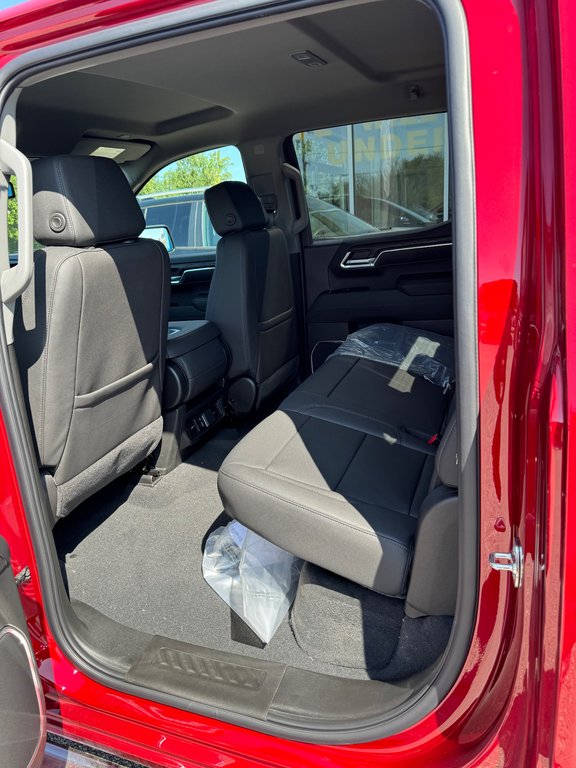 2026 GMC SIERRA 1500 SLT CREW CAB 4WD in Sturgeon Falls, Ontario - 8 - w1024h768px