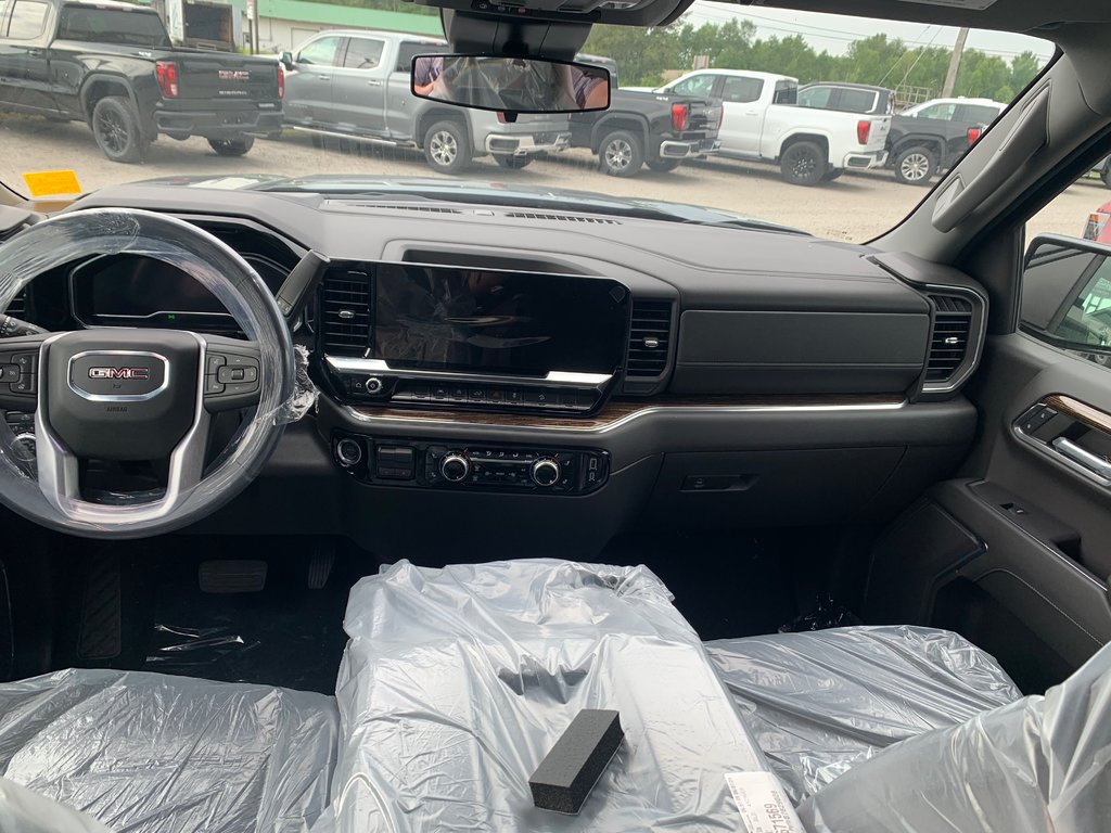 2024 GMC Sierra 1500 in Sturgeon Falls, Ontario - 9 - w1024h768px