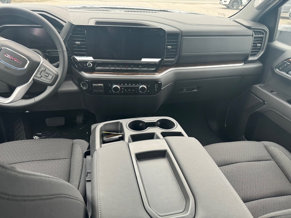 2026 GMC SIERRA 1500 in Sturgeon Falls, Ontario - 9 - w1024h768px
