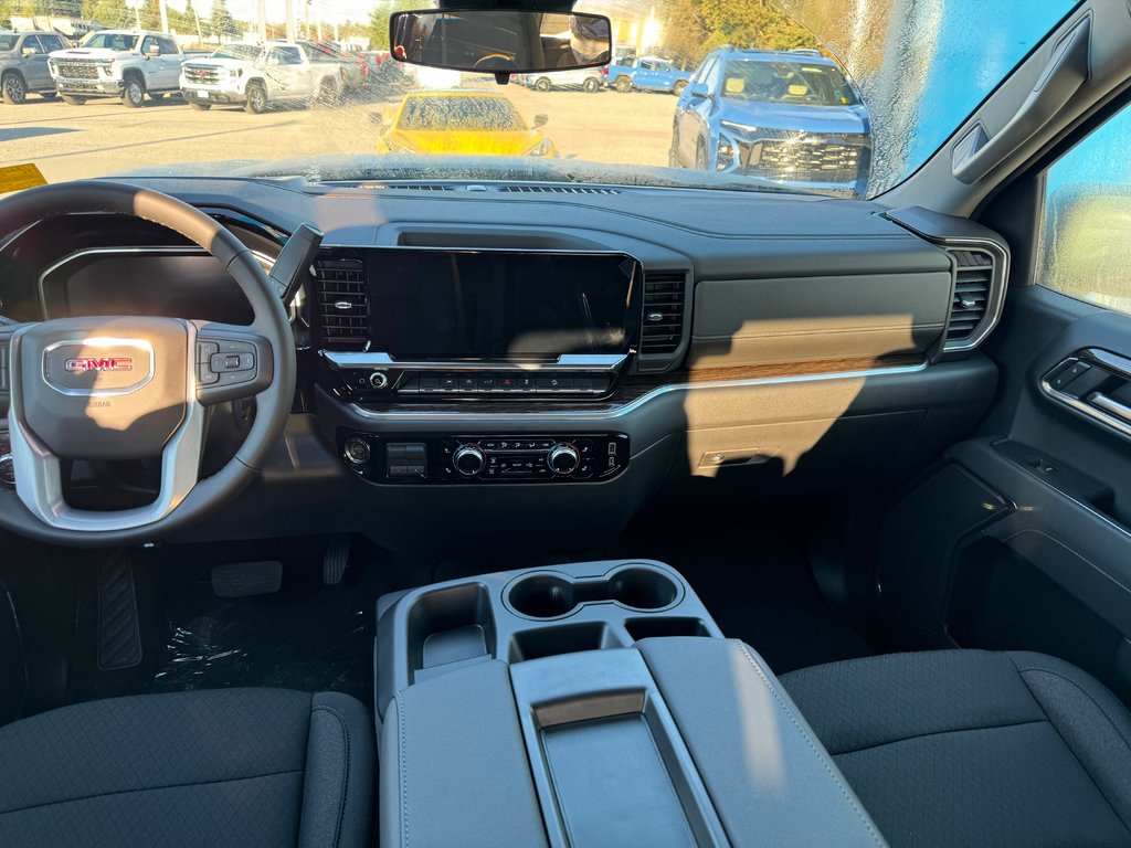 2026 GMC SIERRA 1500 in Sturgeon Falls, Ontario - 11 - w1024h768px