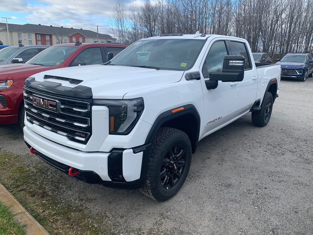 2025 GMC Sierra 2500 HD in Sturgeon Falls, Ontario - 1 - w1024h768px