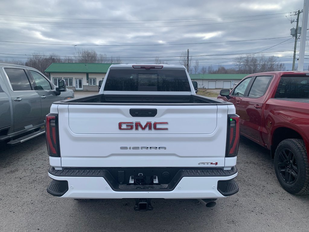 2025 GMC Sierra 2500 HD in Sturgeon Falls, Ontario - 9 - w1024h768px