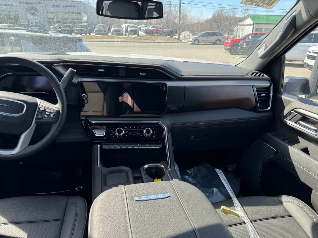 GMC Sierra 2500 HD  2025 à Sturgeon Falls, Ontario - 10 - w1024h768px