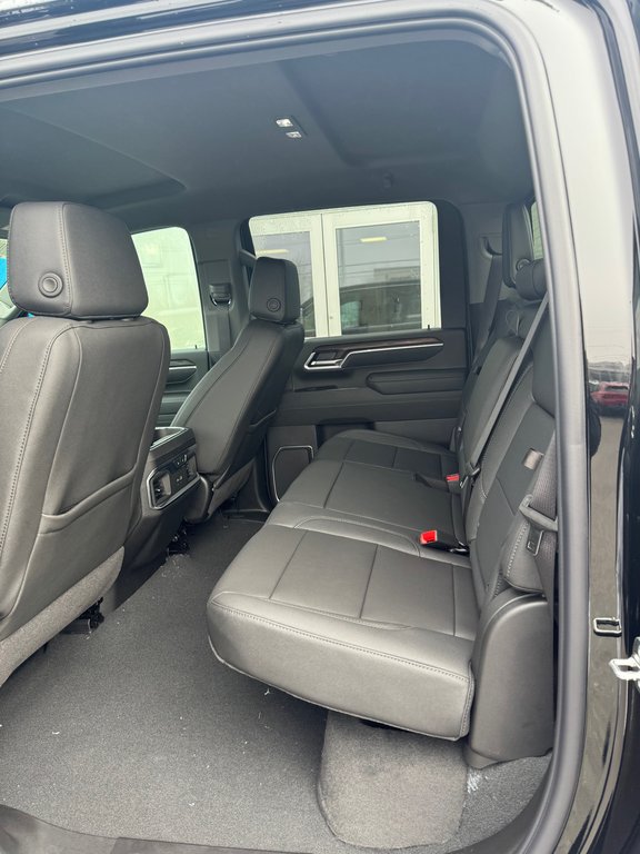 2026 GMC Sierra 2500 HD in Sturgeon Falls, Ontario - 8 - w1024h768px