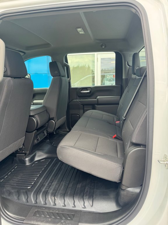 2026 GMC Sierra 2500 HD in Sturgeon Falls, Ontario - 9 - w1024h768px