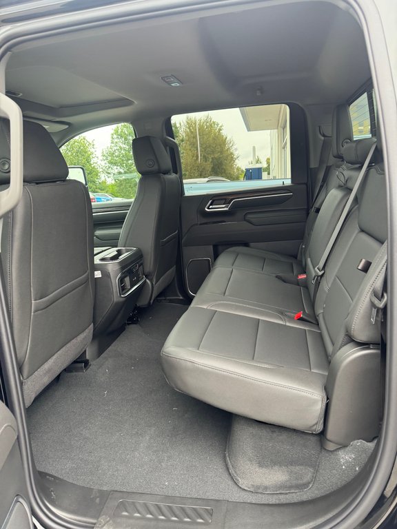2026 GMC Sierra 2500 HD in Sturgeon Falls, Ontario - 8 - w1024h768px