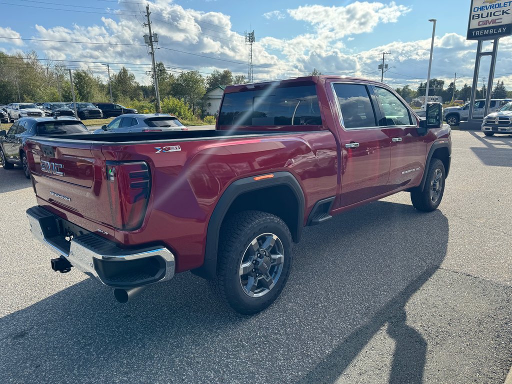 2026 GMC SIERRA 2500 SLT CREW CAB 4WD in Sturgeon Falls, Ontario - 5 - w1024h768px