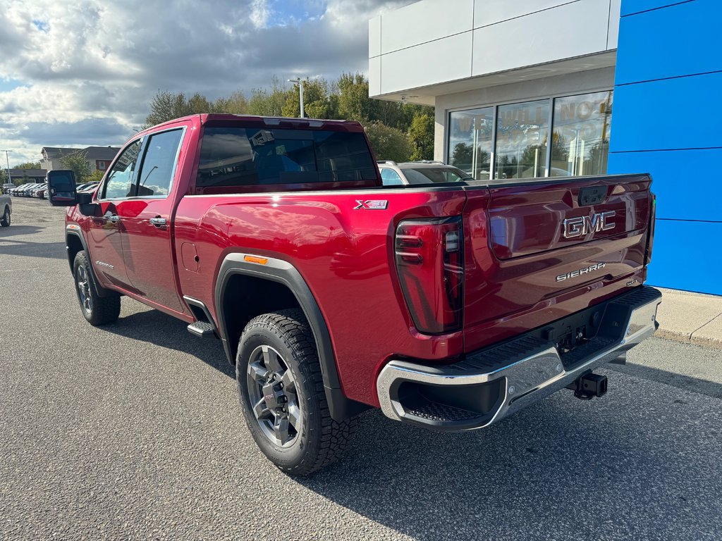 2026 GMC SIERRA 2500 SLT CREW CAB 4WD in Sturgeon Falls, Ontario - 3 - w1024h768px