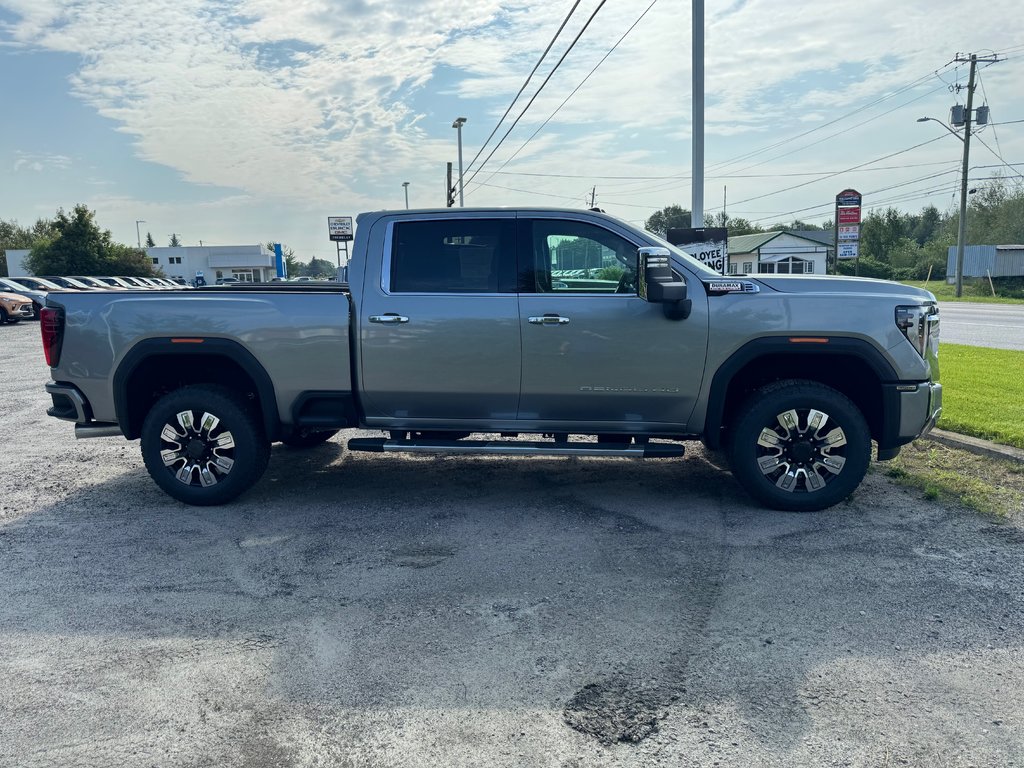 GMC Sierra 3500 HD  2025 à Sturgeon Falls, Ontario - 6 - w1024h768px