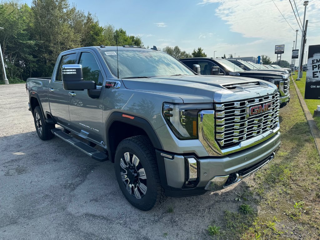 GMC Sierra 3500 HD  2025 à Sturgeon Falls, Ontario - 7 - w1024h768px