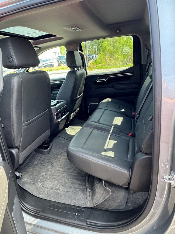 2024 GMC Sierra Short BOX Crew CAB 1500 4WD in Sturgeon Falls, Ontario - 7 - w1024h768px