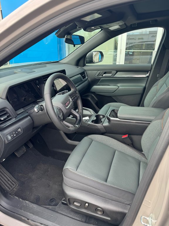 2026 GMC Terrain AT4 AWD in Sturgeon Falls, Ontario - 10 - w1024h768px