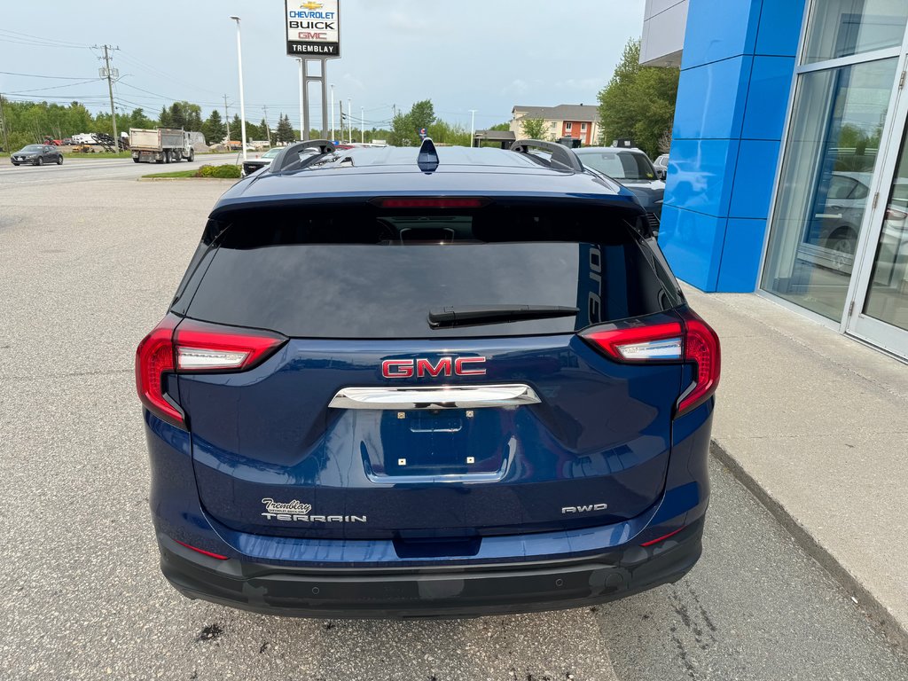 GMC TERRAIN SLE AWD  2022 à Sturgeon Falls, Ontario - 3 - w1024h768px