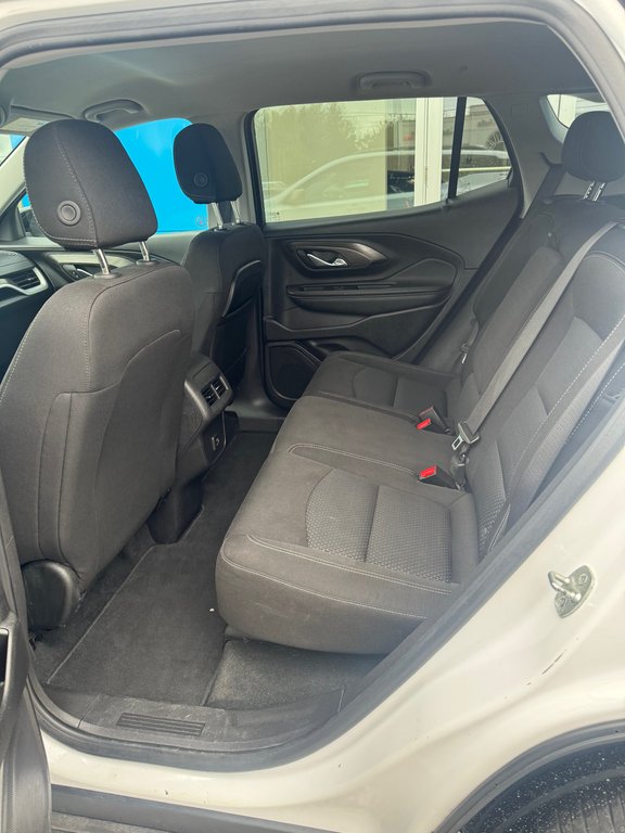 GMC Terrain SLE AWD  2024 à Sturgeon Falls, Ontario - 8 - w1024h768px