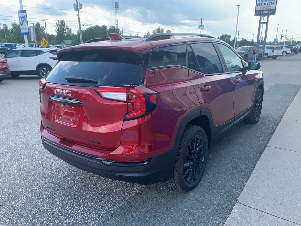 2024 GMC Terrain in Sturgeon Falls, Ontario - 5 - w1024h768px