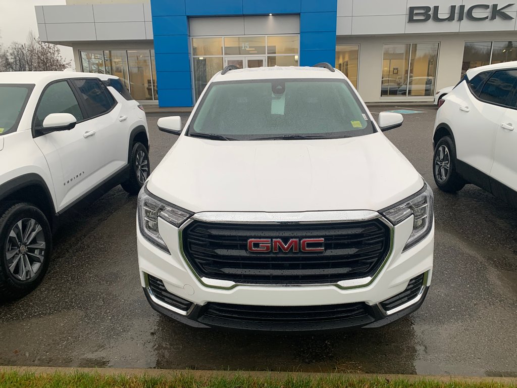 2024 GMC Terrain in Sturgeon Falls, Ontario - 2 - w1024h768px