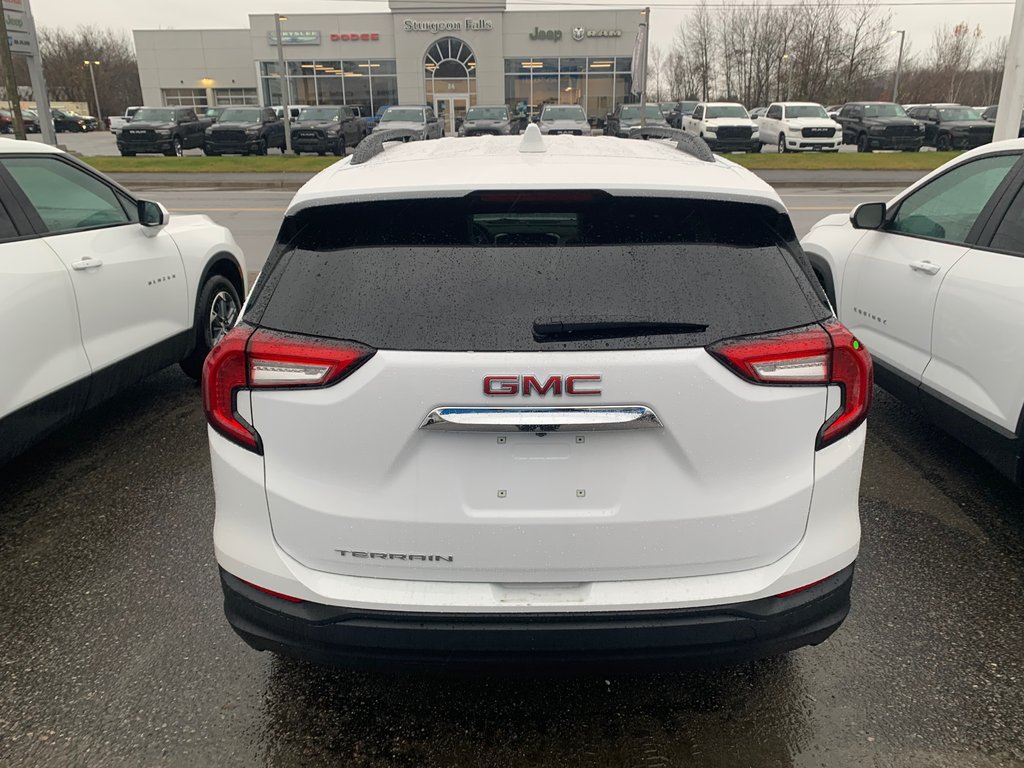 2024 GMC Terrain in Sturgeon Falls, Ontario - 4 - w1024h768px