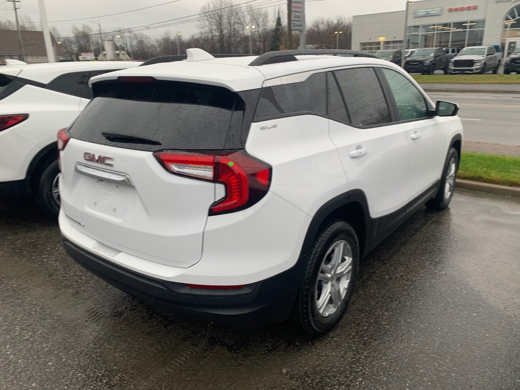 2024 GMC Terrain in Sturgeon Falls, Ontario - 5 - w1024h768px