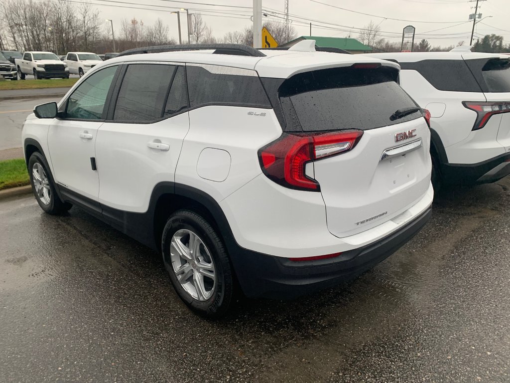 2024 GMC Terrain in Sturgeon Falls, Ontario - 3 - w1024h768px