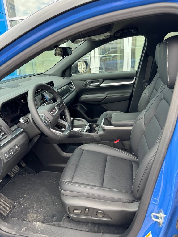 2025 GMC Terrain in Sturgeon Falls, Ontario - 10 - w1024h768px