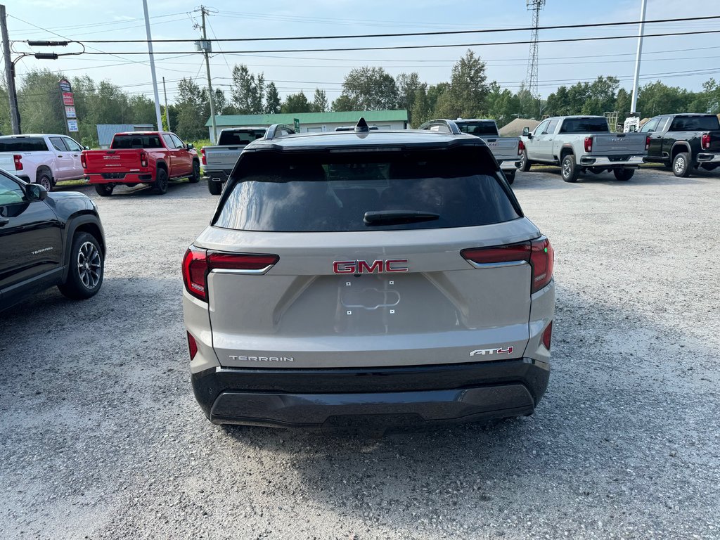 GMC Terrain  2026 à Sturgeon Falls, Ontario - 3 - w1024h768px