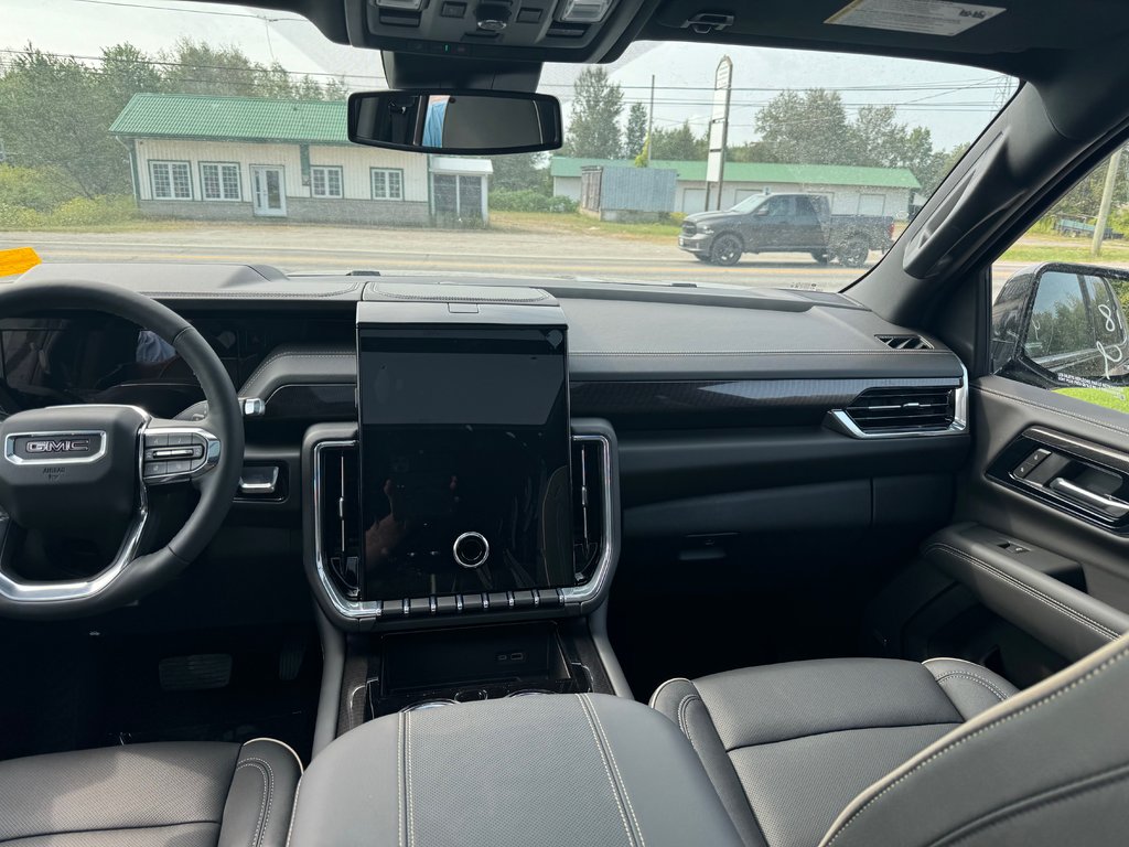 2025 GMC Yukon Elevation 4WD in Sturgeon Falls, Ontario - 11 - w1024h768px