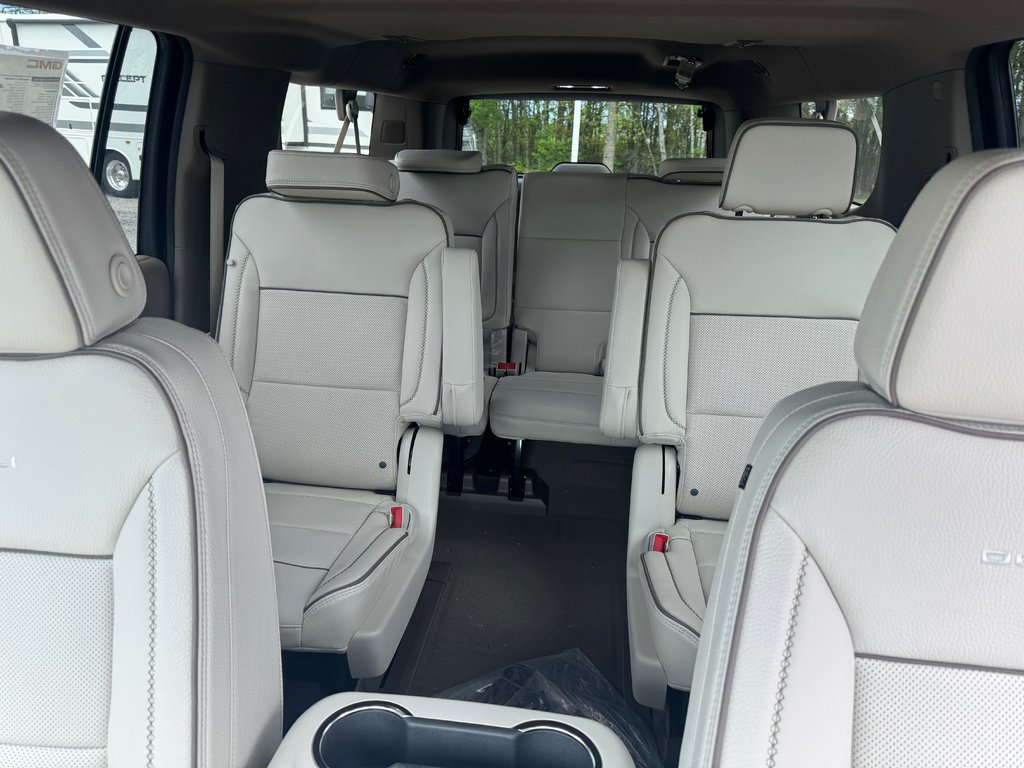 2026 GMC Yukon XL in Sturgeon Falls, Ontario - 8 - w1024h768px