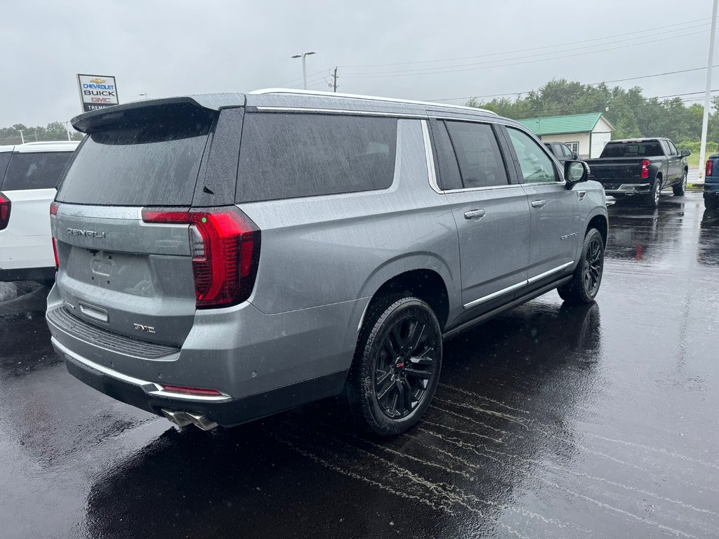 GMC Yukon XL  2026 à Sturgeon Falls, Ontario - 4 - w1024h768px