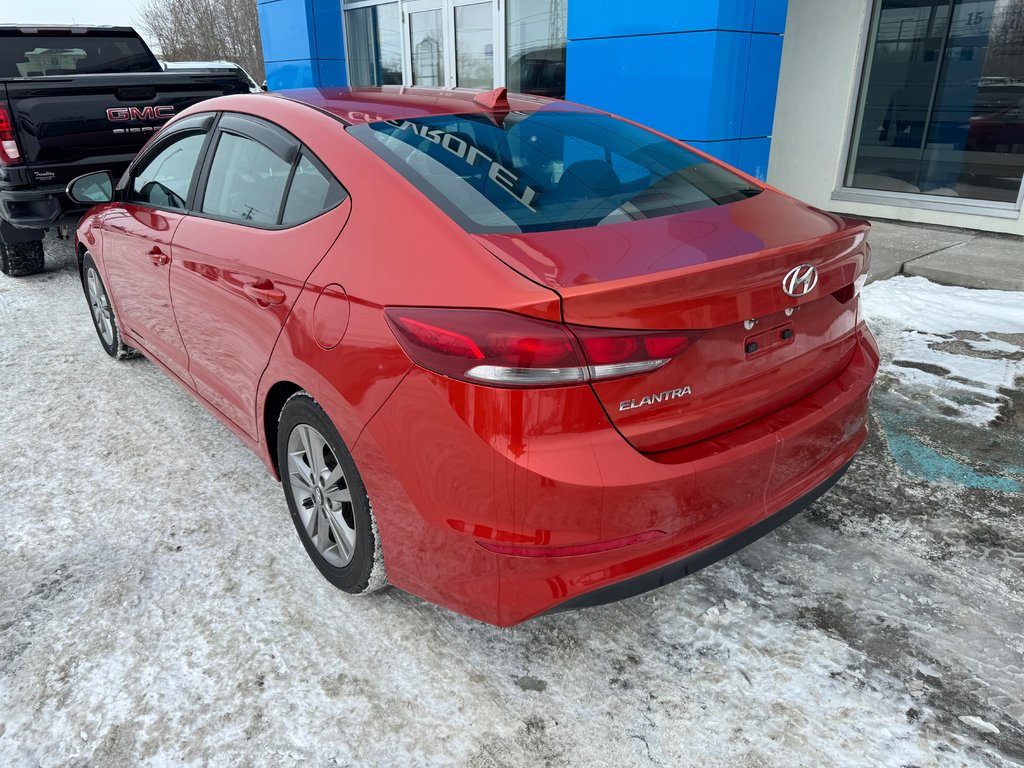 2017 Hyundai ElantraLimited in Sturgeon Falls, Ontario - 3 - w1024h768px