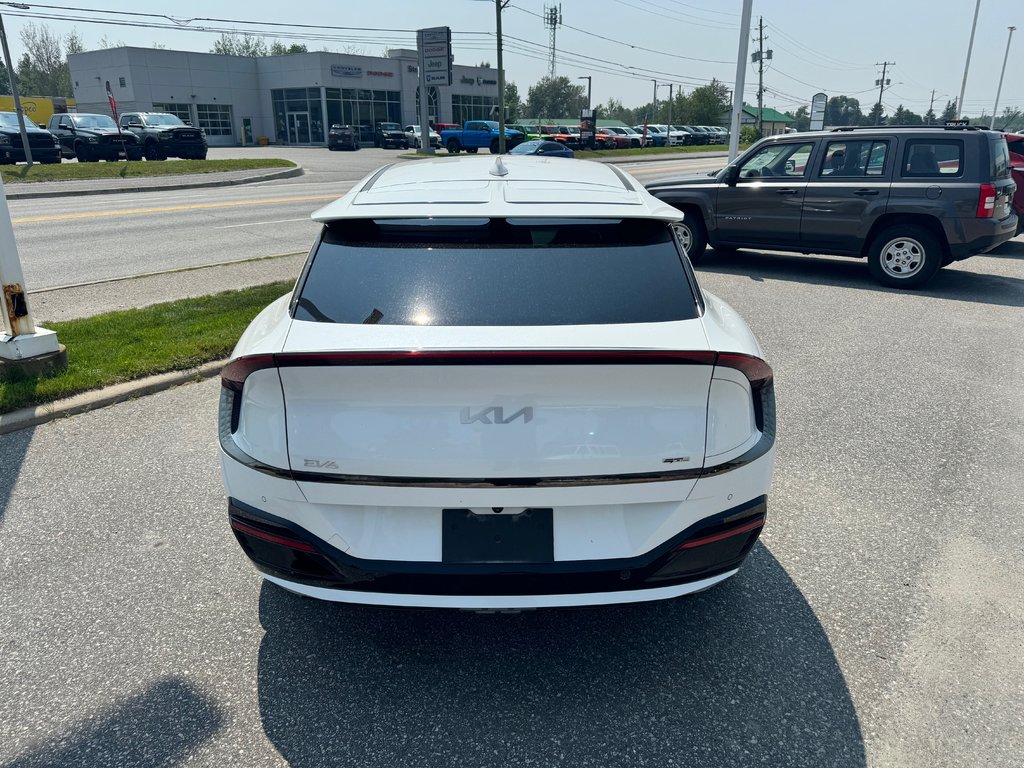 2024 Kia EV6Base in Sturgeon Falls, Ontario - 3 - w1024h768px